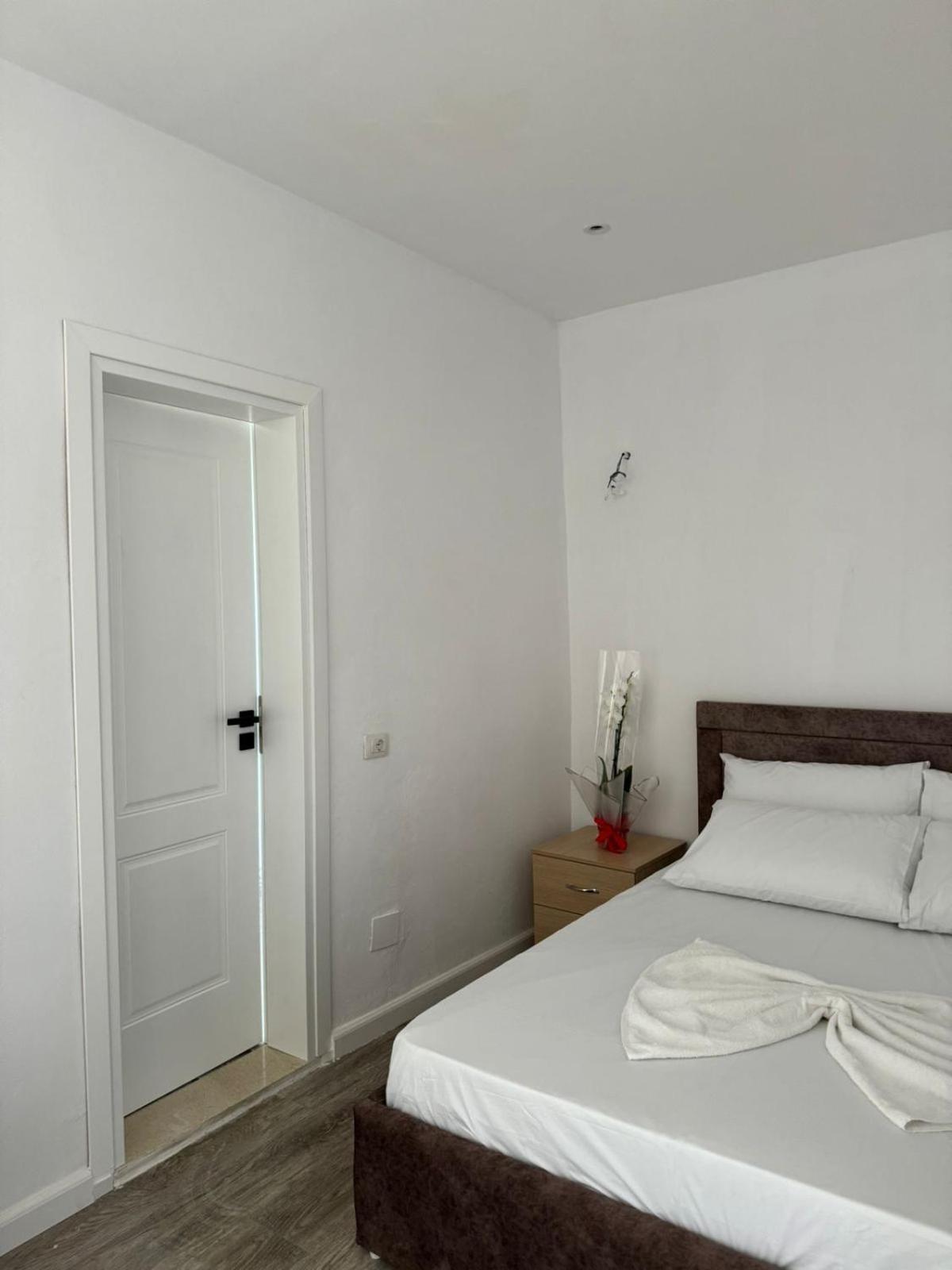 Vila Bleta Vlore Luaran gambar
